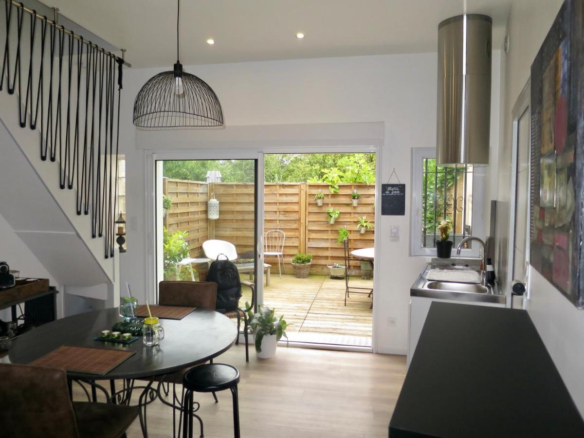 Duplex Contemporain Terrasse Exterieure Parking Διαμέρισμα Leves Εξωτερικό φωτογραφία